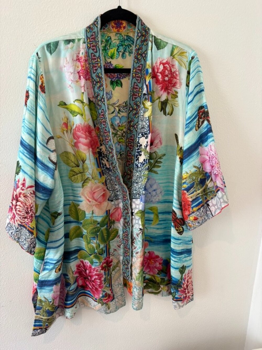 Johnny Was Kimono - Picture 2 of 2